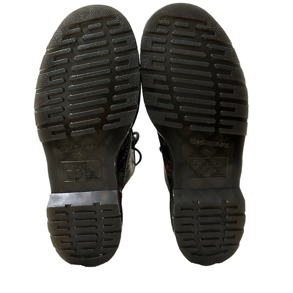 RARE!!! Dr Doc Martens 1460 Skull Day OF The Dead Backhand Boots Size 8W 7M - Picture 5 of 7